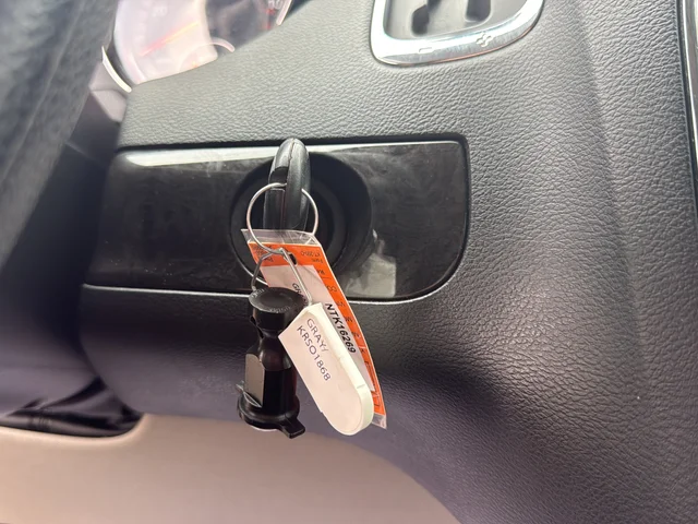 Used 2019 Gray Dodge SE image 32
