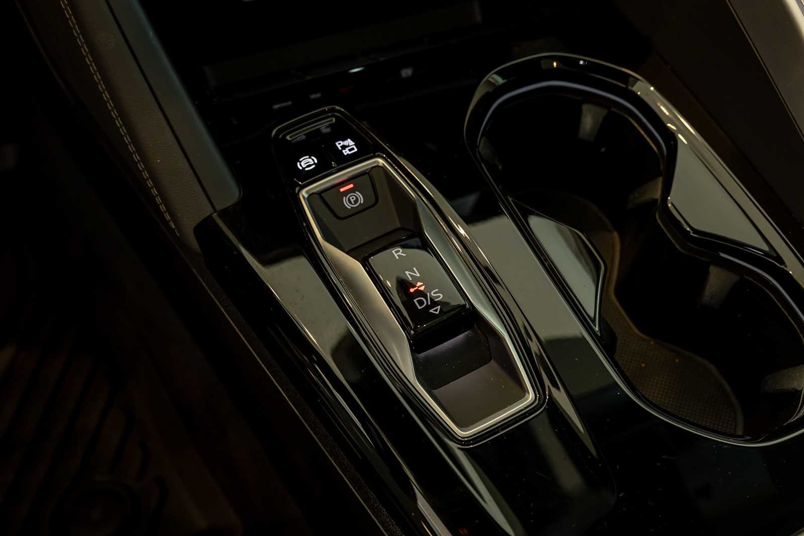 Used 2025 Mythos Black metallic Audi Premium image 24
