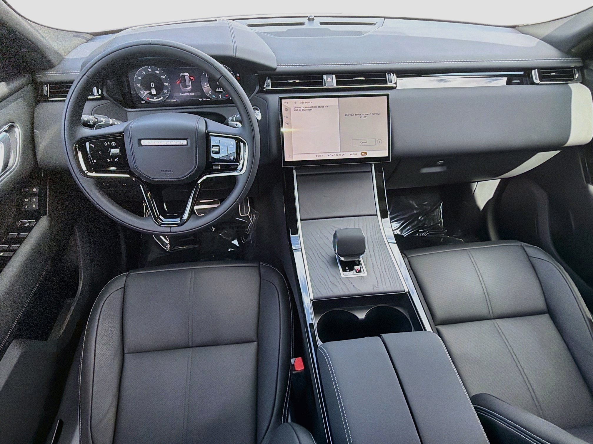 New 2026 Fuji White LAND ROVER  image 17