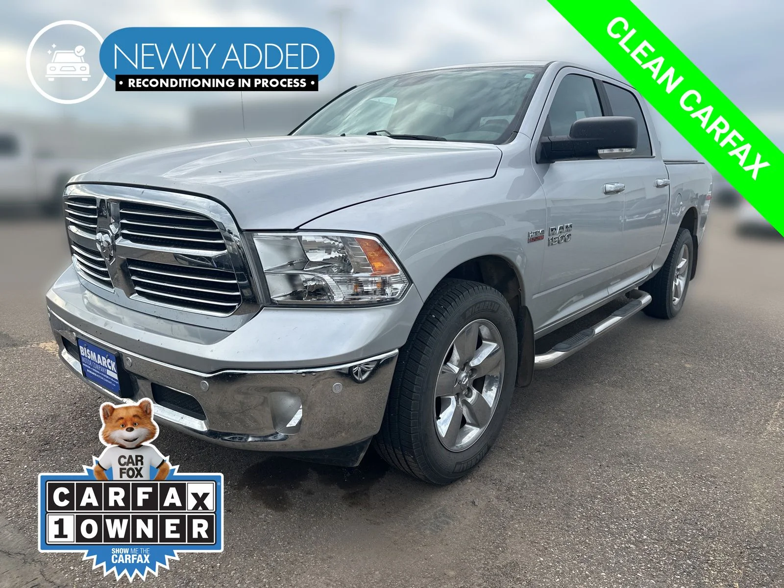 2017 RAM 1500 Big Horn 4x4 Crew Cab 5'7's photo