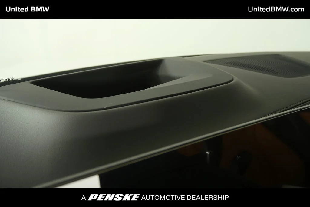 New 2027 Mineral White Metallic BMW xDrive40i image 20