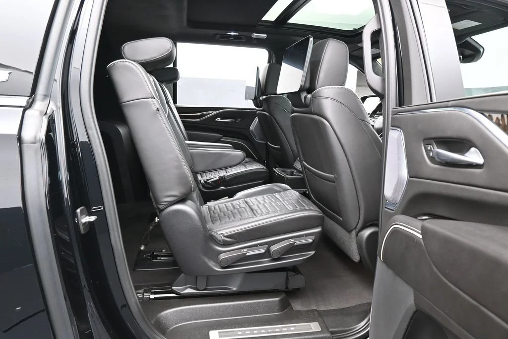Used 2024 Black Raven Cadillac Premium Luxury Platinum image 45