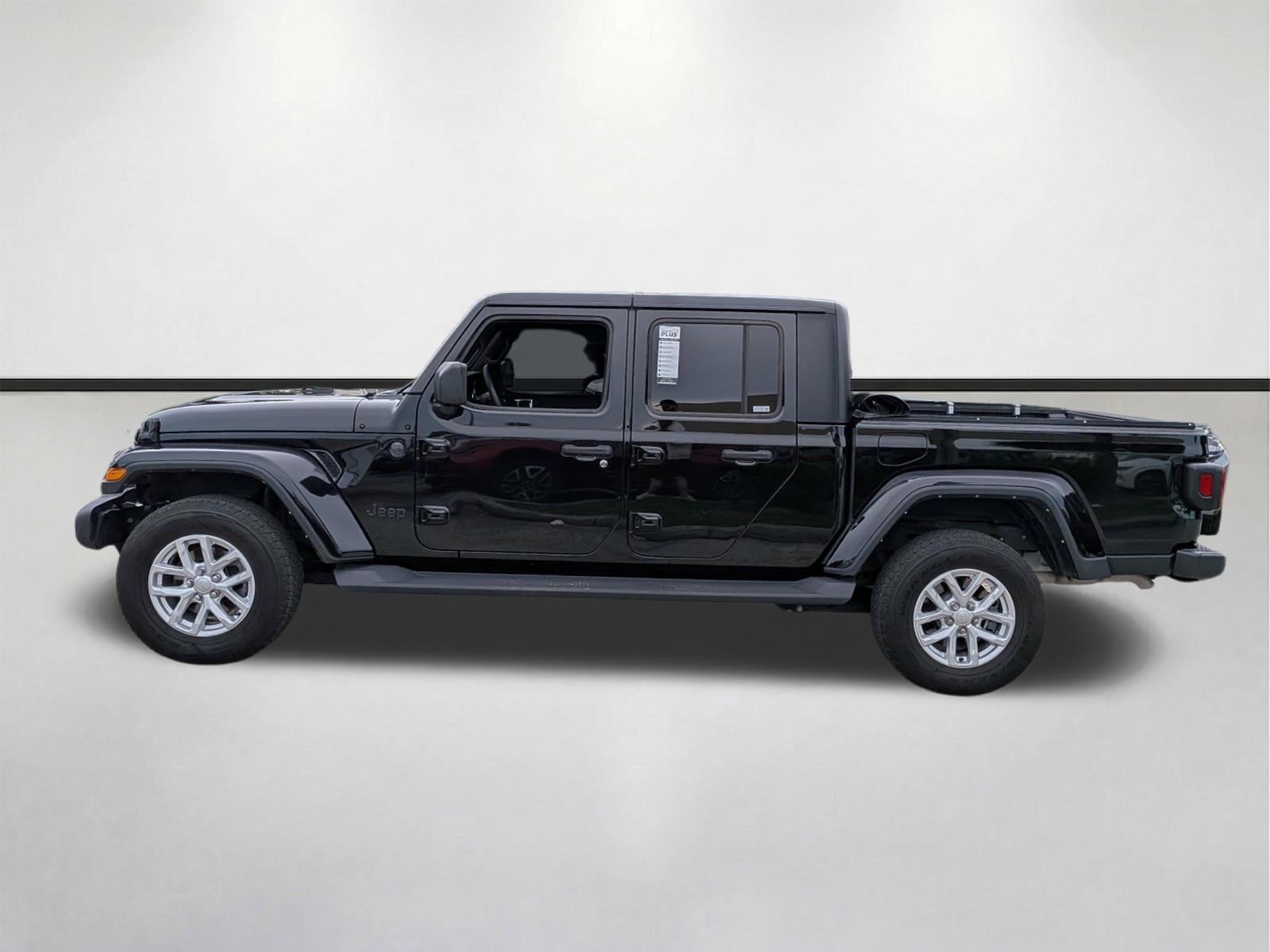 Used 2023 Black Clearcoat Jeep Sport S image 7