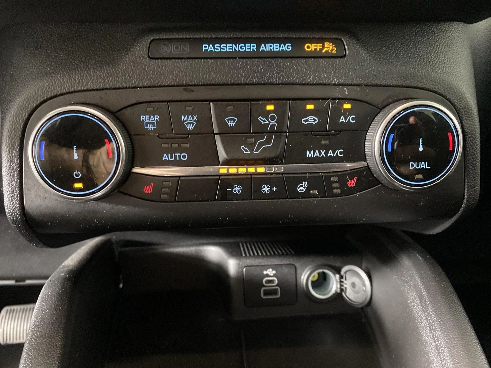 Used 2024 Carbonized Gray Ford Active image 19