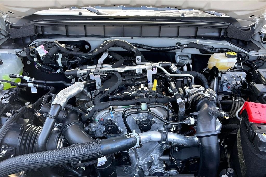 New 2026 Avalanche Gray Ford Big Bend image 9