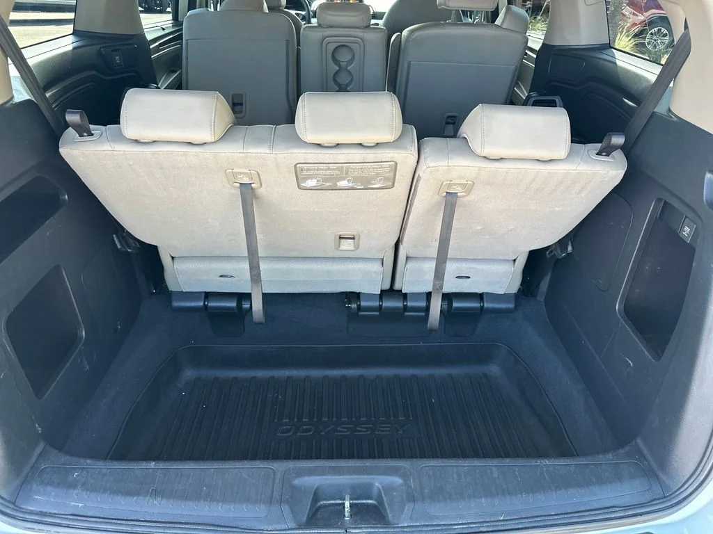 Used 2019  Honda EX-L image 42