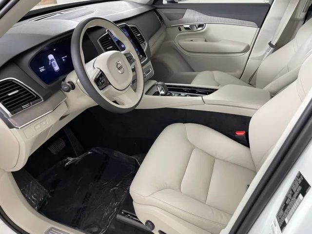 Certified Used 2025 White Volvo T8 AWD PLUS MANAGER SPECIAL image 19