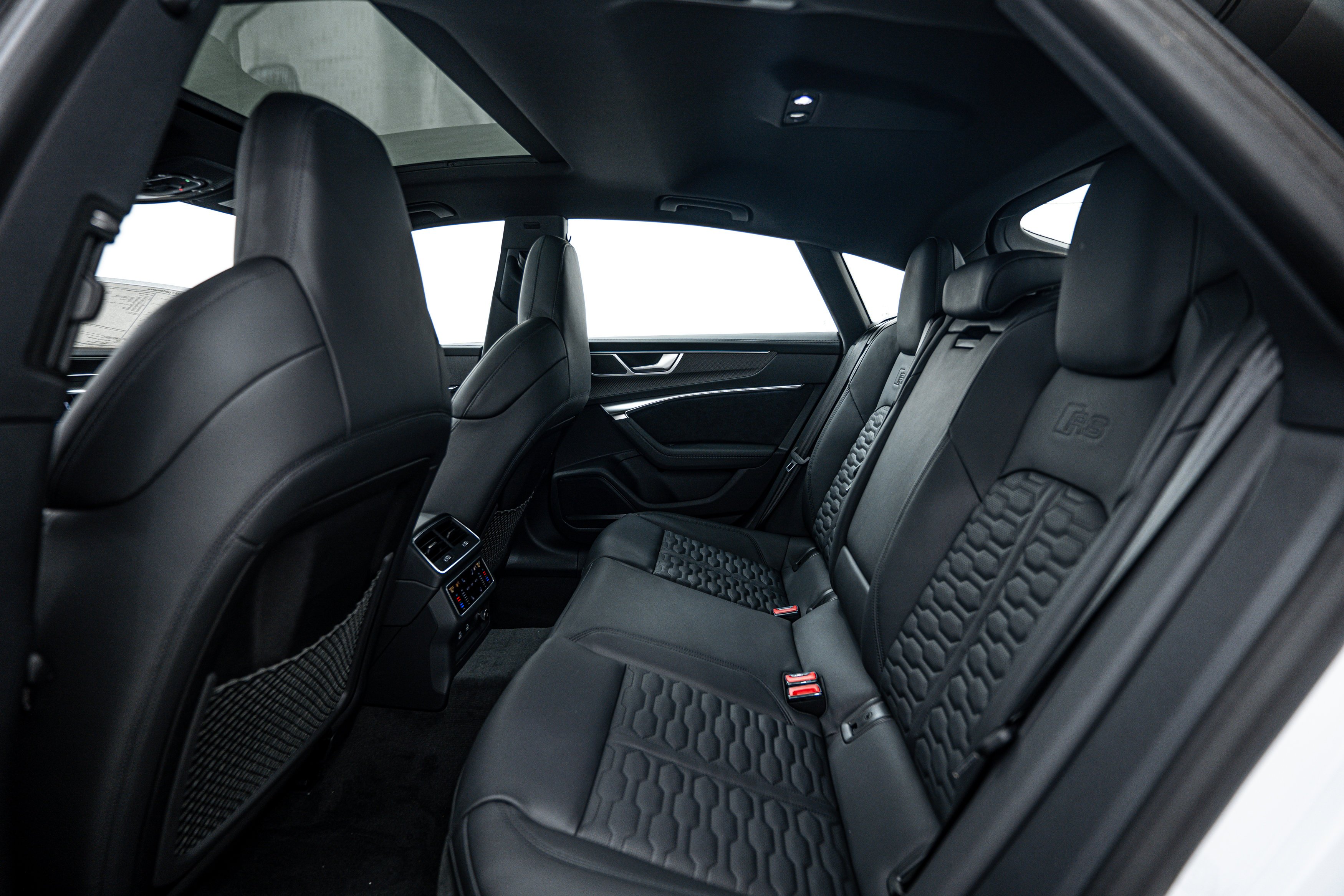 2025 Audi RS 7 Base - Photo 16