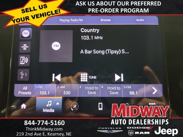 Used 2025 Gray Jeep Altitude X image 17