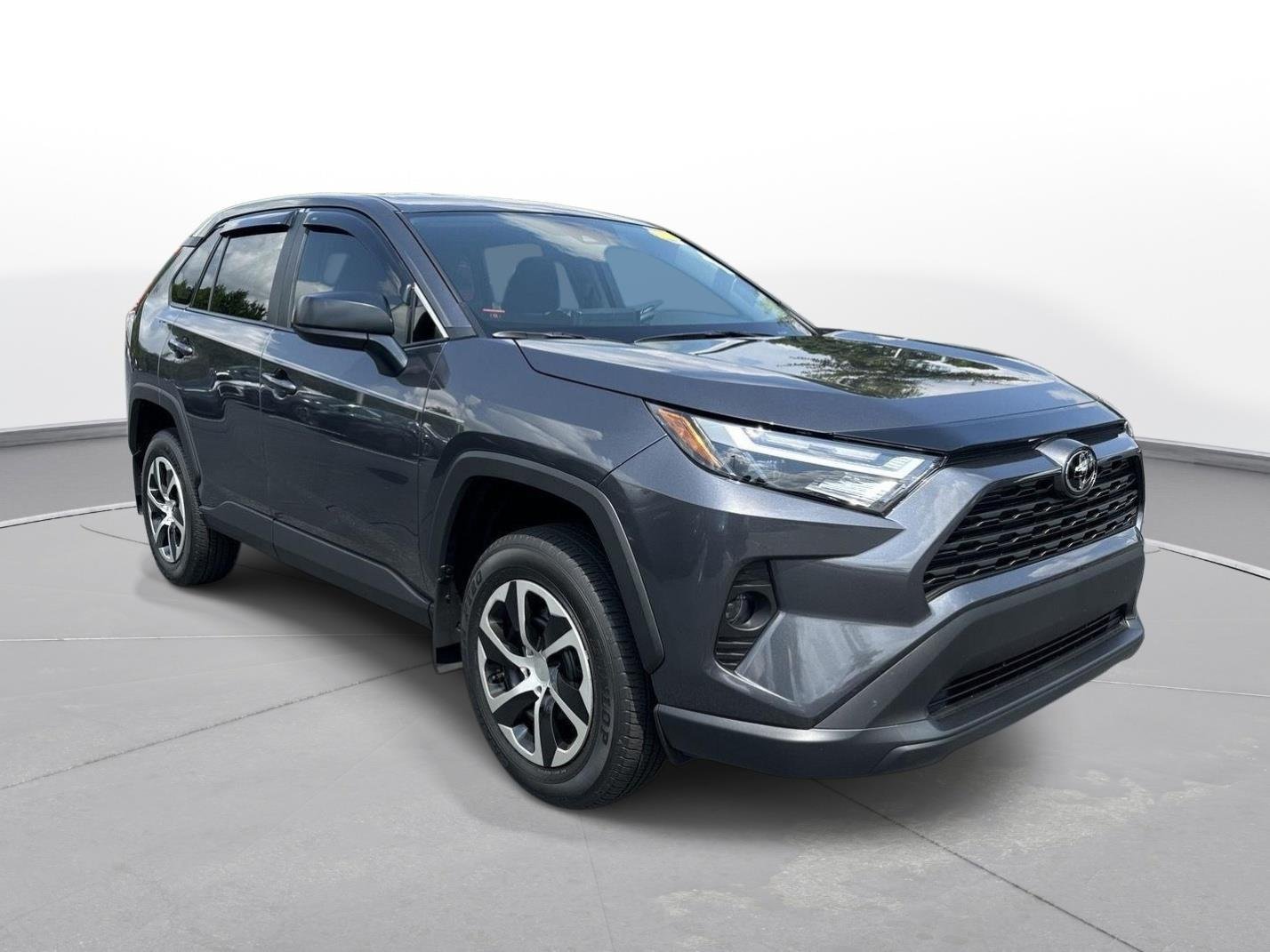 Used 2025 Magnetic Gray Metallic Toyota LE image 4