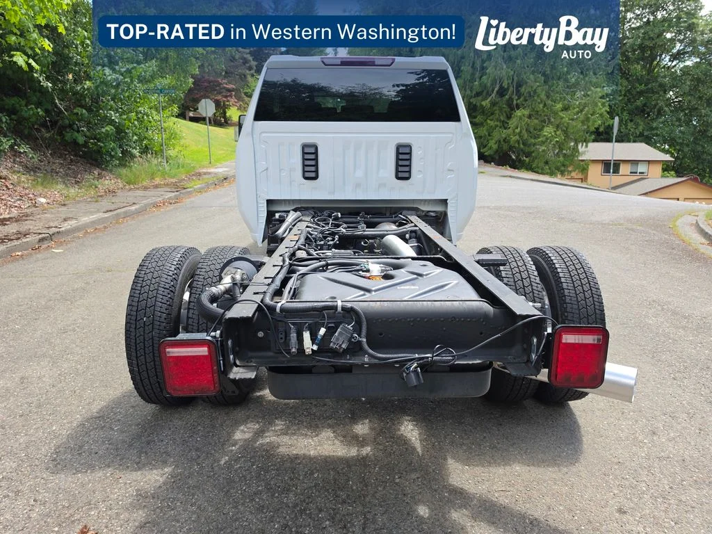 2025 Chevrolet Silverado 3500HD LT - Photo 6
