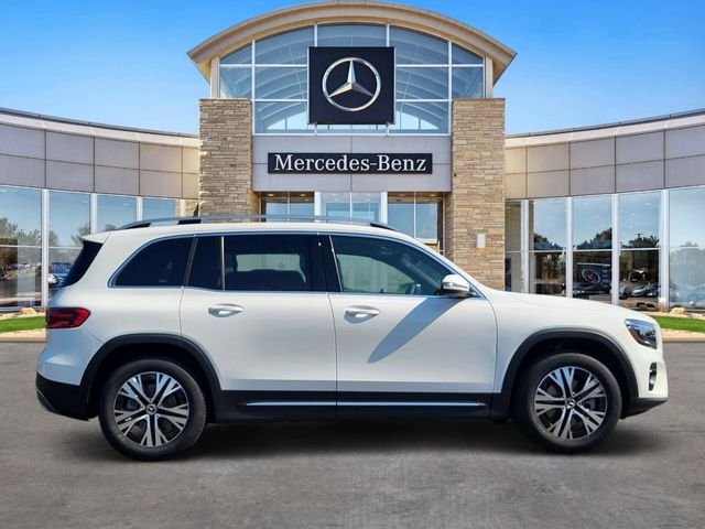New 2026 Polar White Mercedes-Benz GLB 250 image 5
