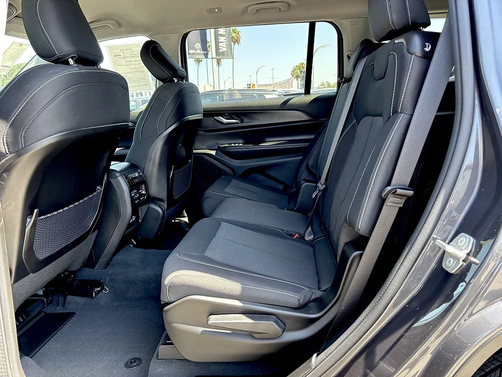 Used 2023 Gray Jeep Laredo image 20