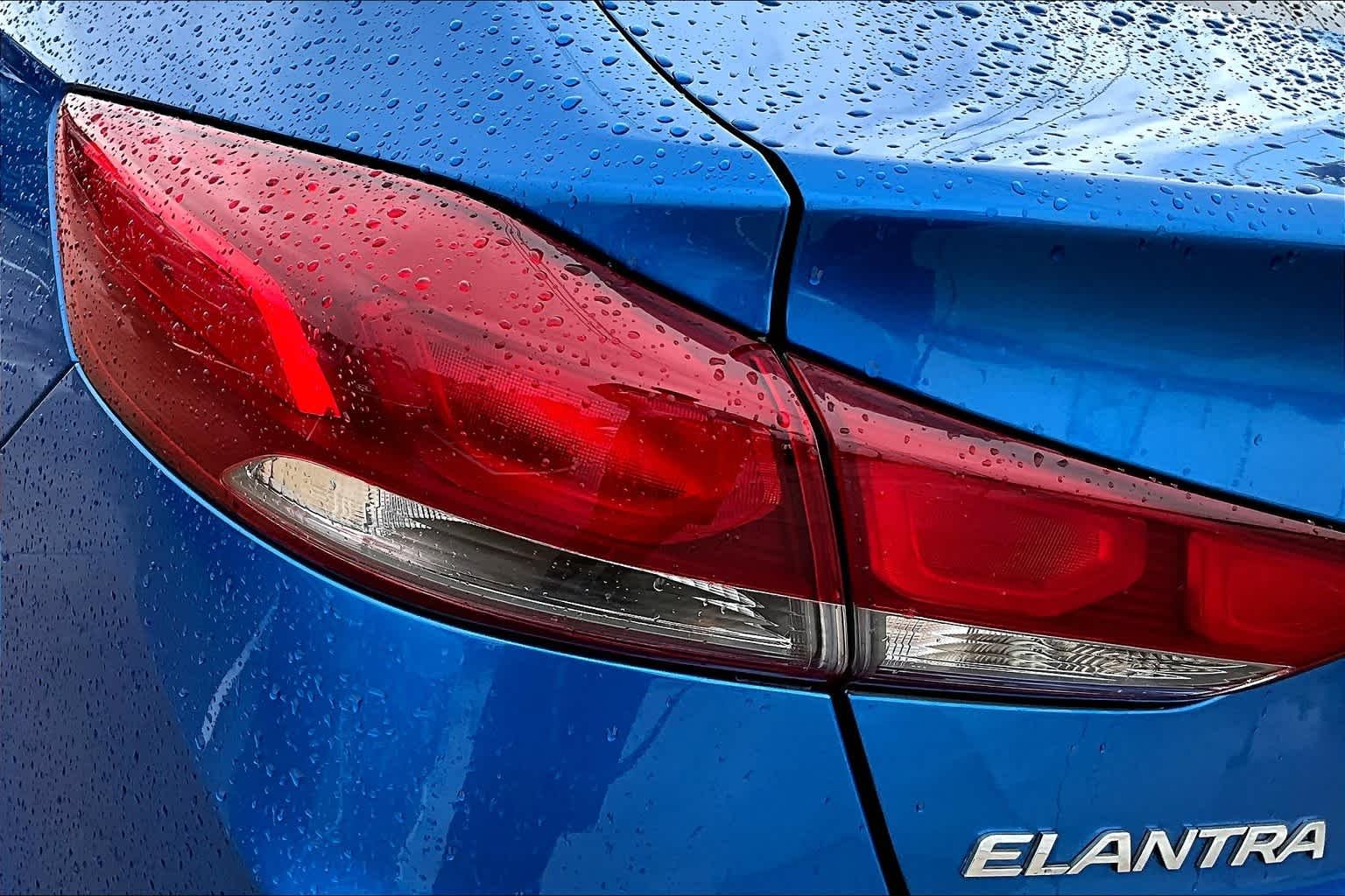 Used 2018 Electric Blue Hyundai Value Edition image 28