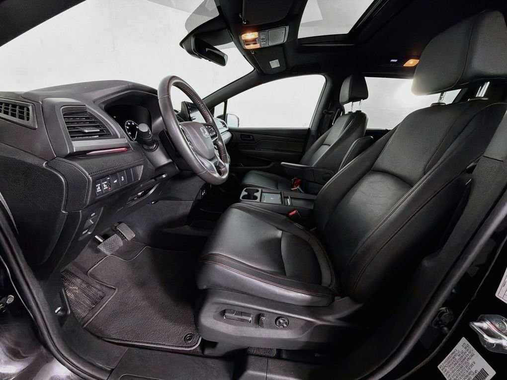 Used 2025  Honda Sport-L image 12