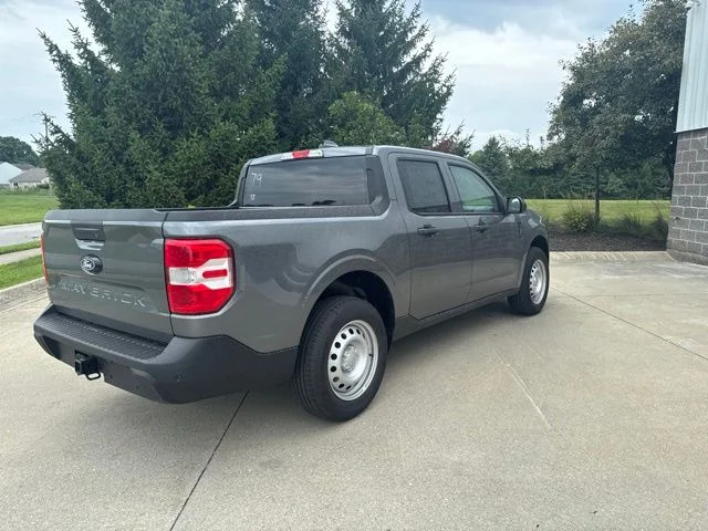 New 2026 Carbonized Gray Metallic Ford XL image 5