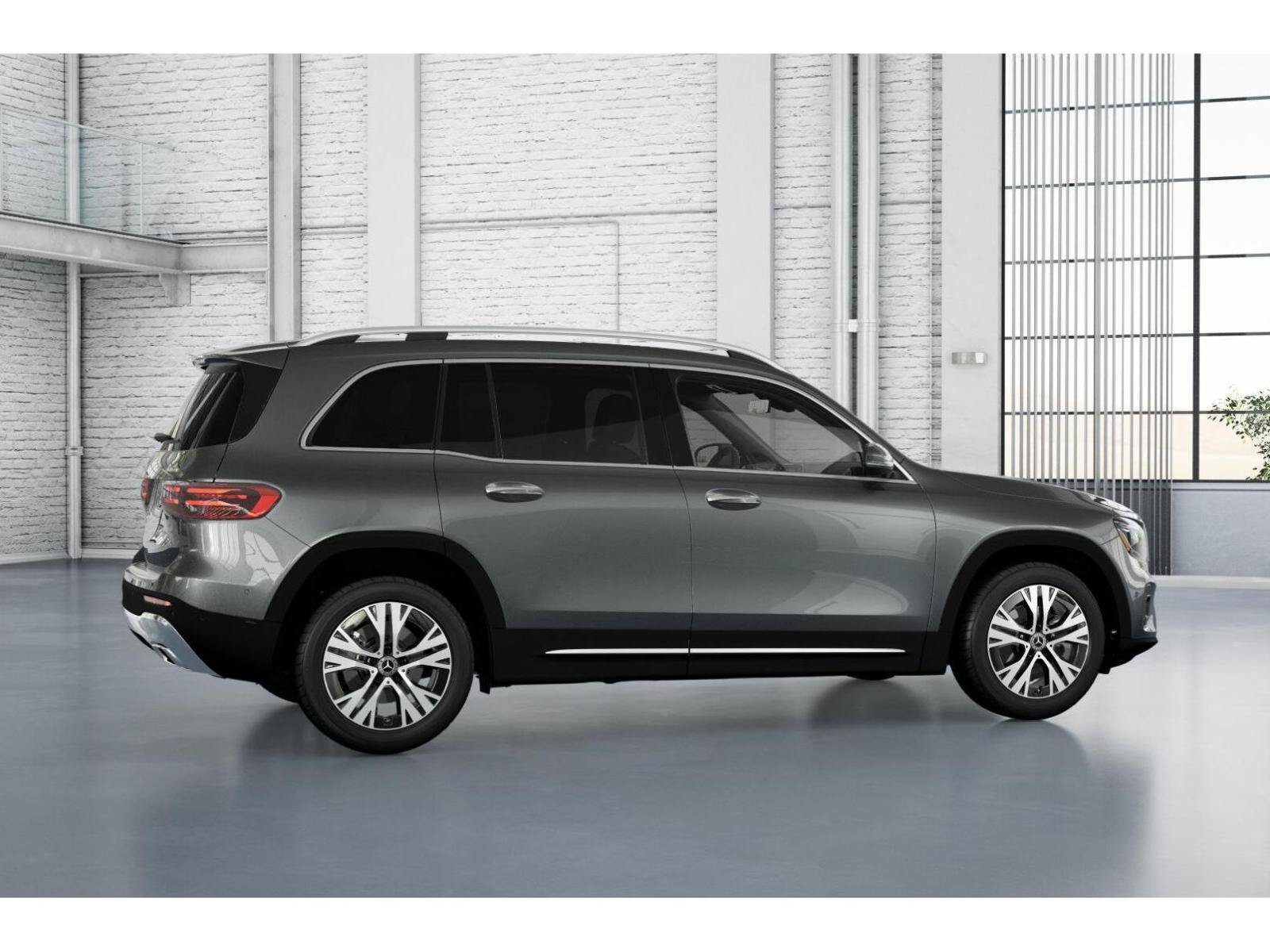 New 2026 Mountain Grey Metallic Mercedes-Benz GLB 250 image 30