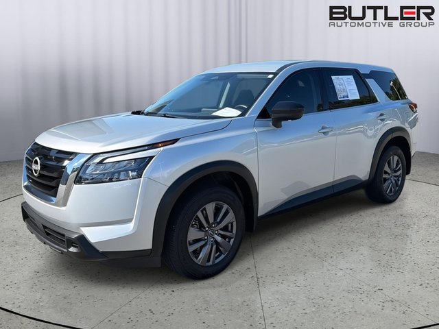 2024 Nissan Pathfinder S