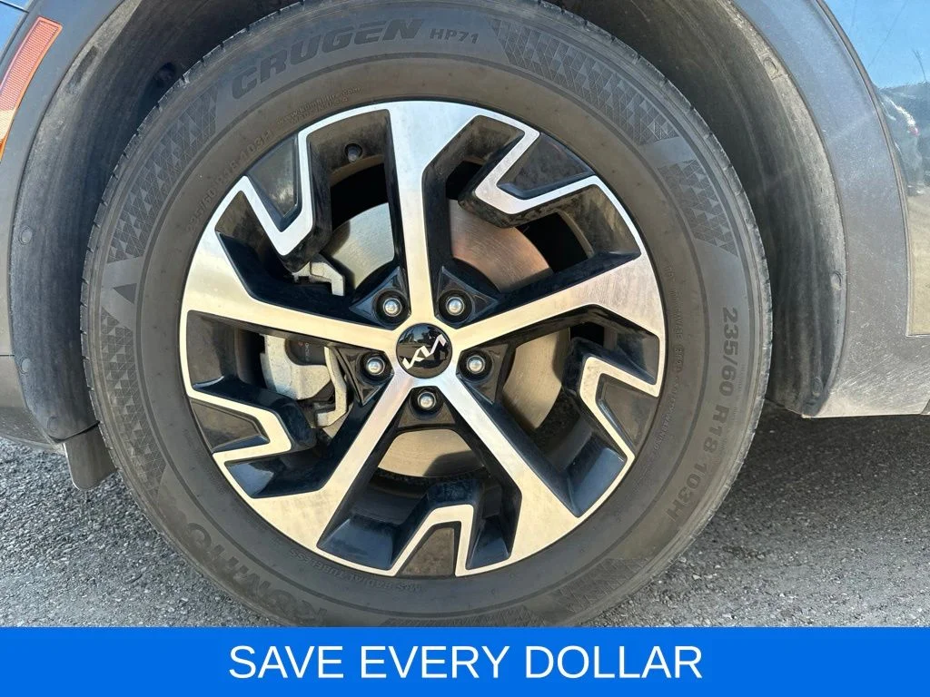Used 2025 Gray Kia EX image 21