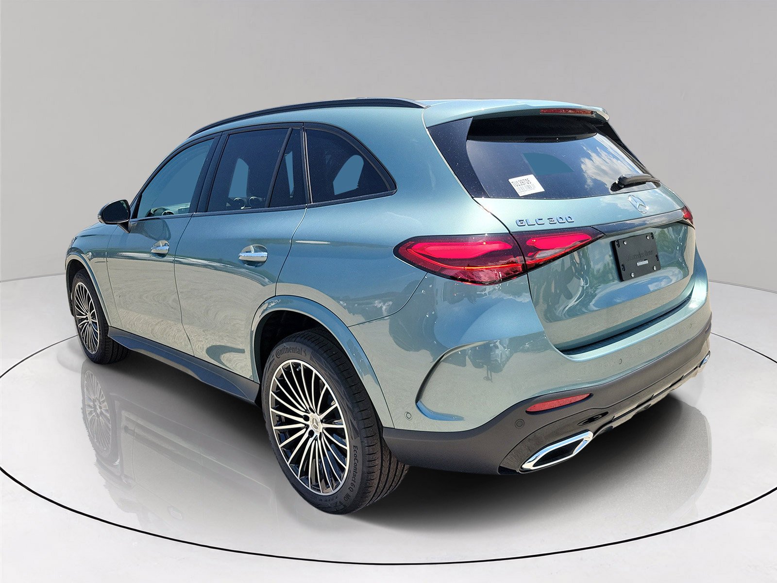 New 2026 Verde Silver Metallic Mercedes-Benz GLC 300 image 34