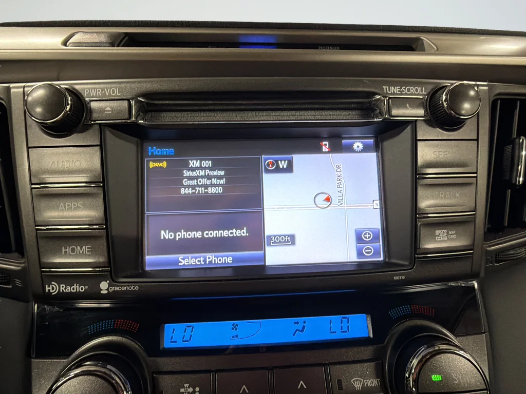 Used 2015 Blue Toyota XLE image 14