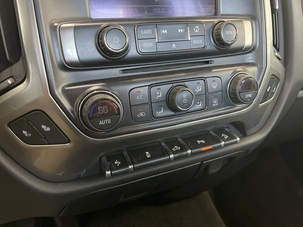 Used 2018 Black Chevrolet LT image 14