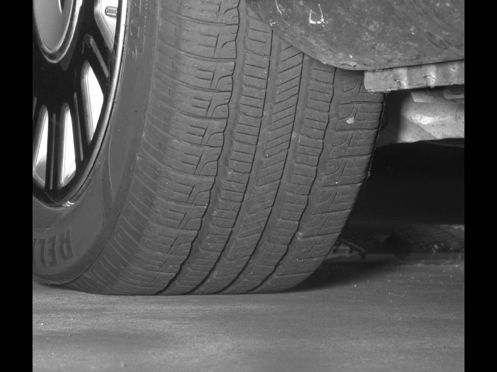 Used 2003  Ford Standard image 5