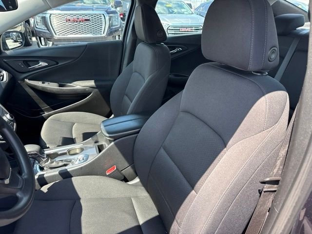 Used 2023 Gray Chevrolet LT image 13
