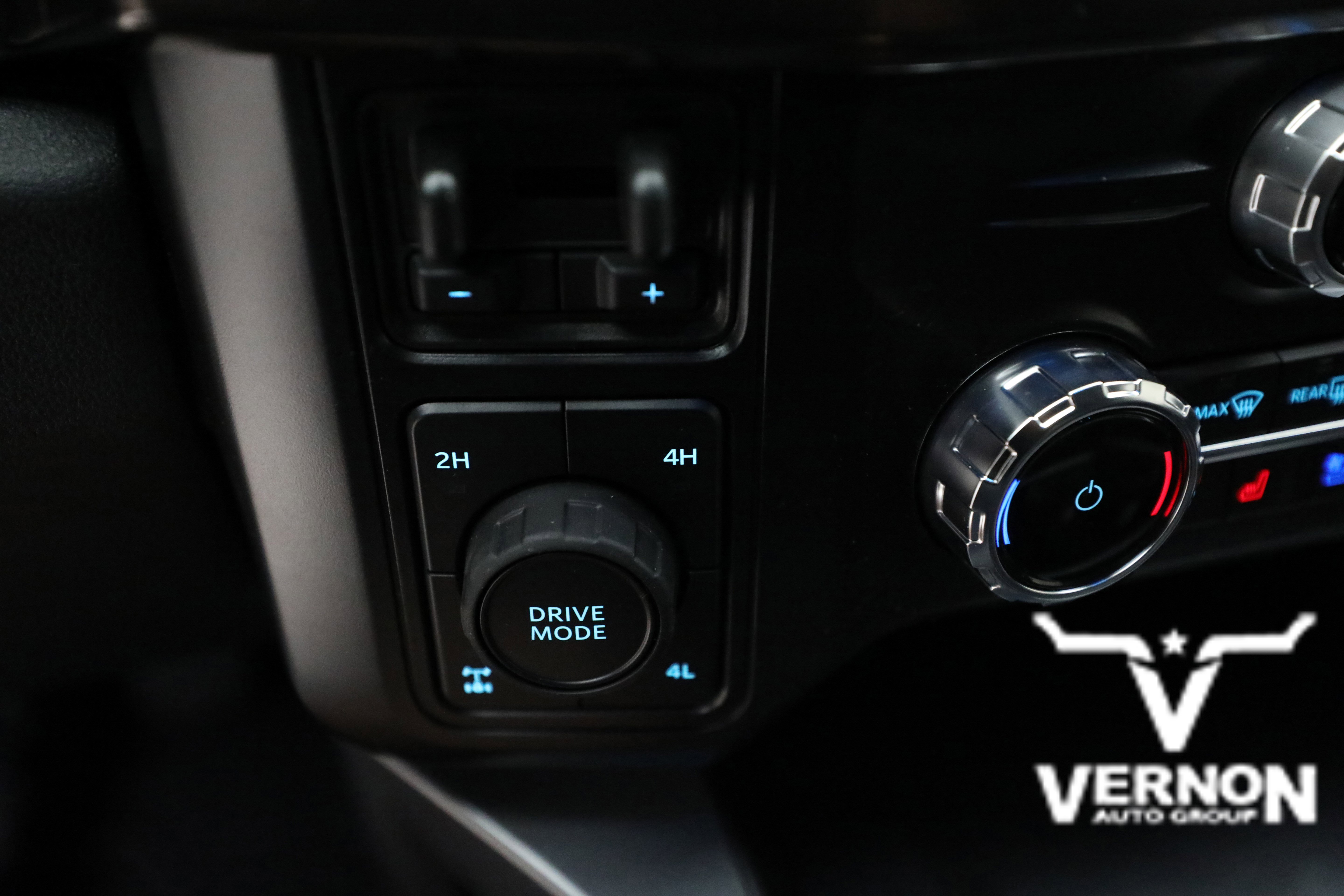 New 2026 Carbonized Gray Metallic Ford  image 22