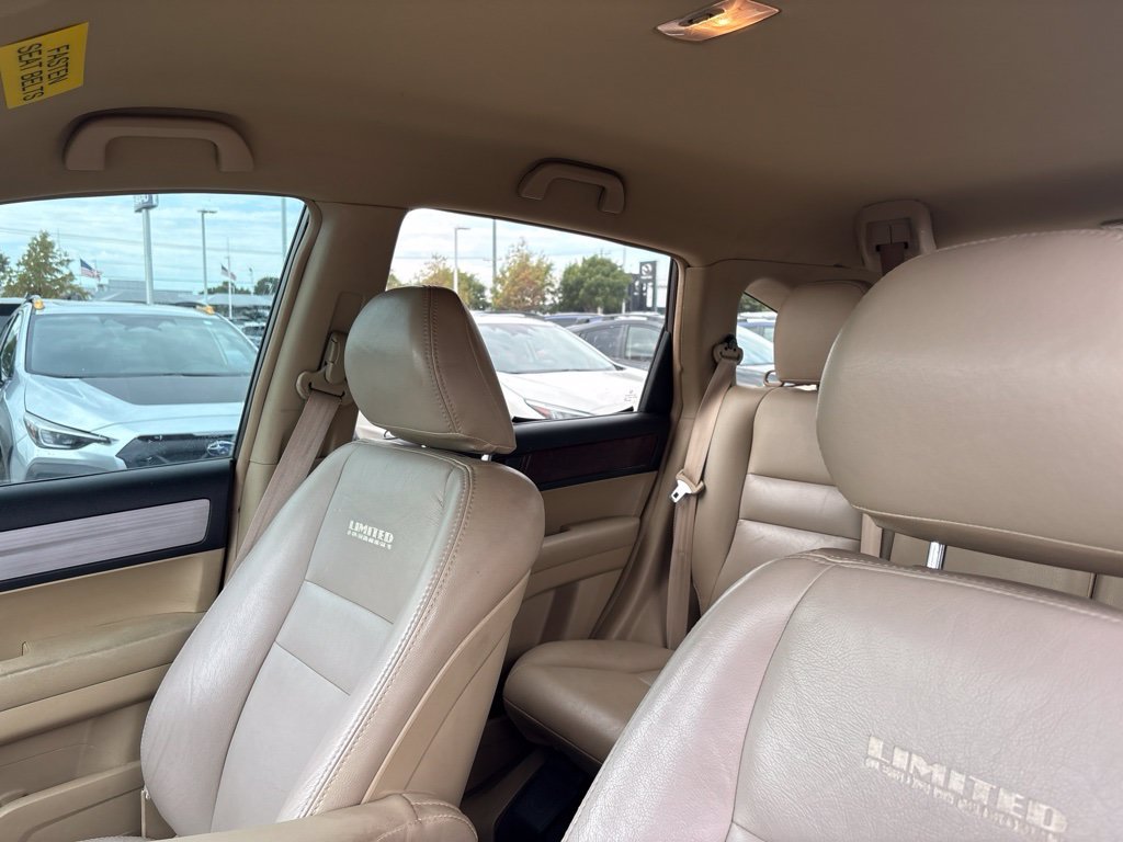 Used 2011 Gray Honda LX image 4