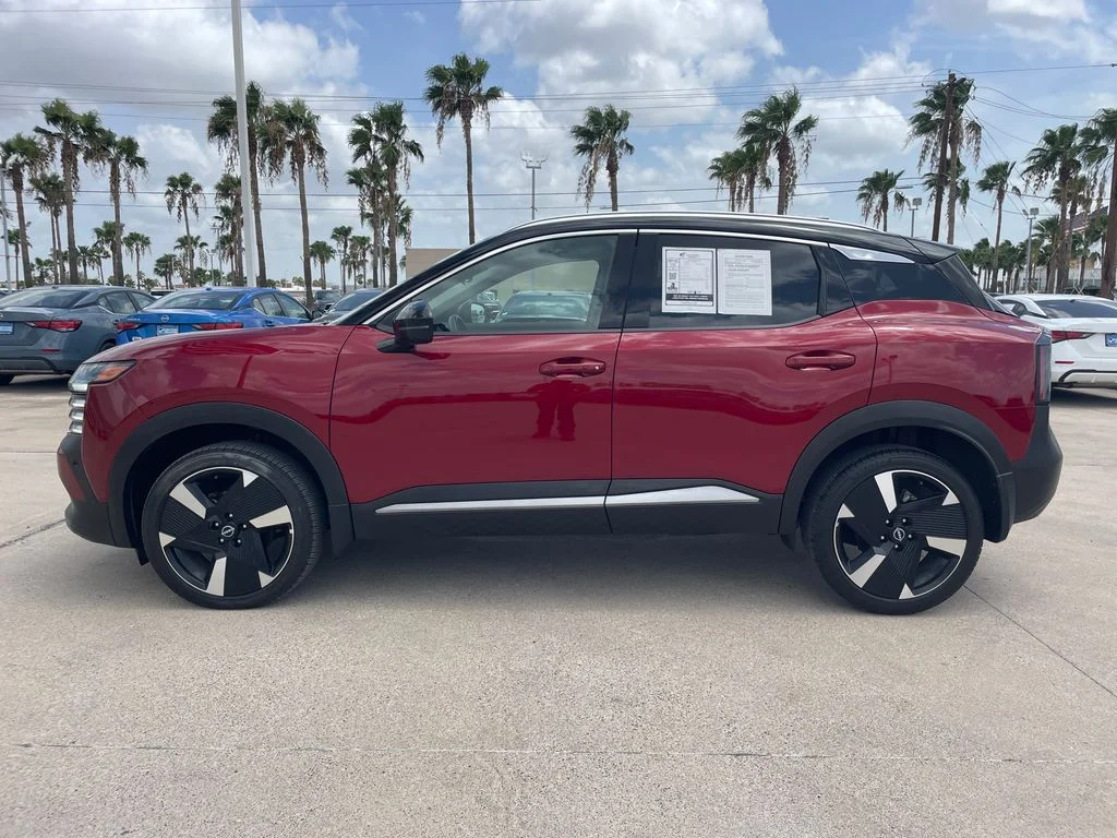 Used 2025 Red Nissan SR image 2