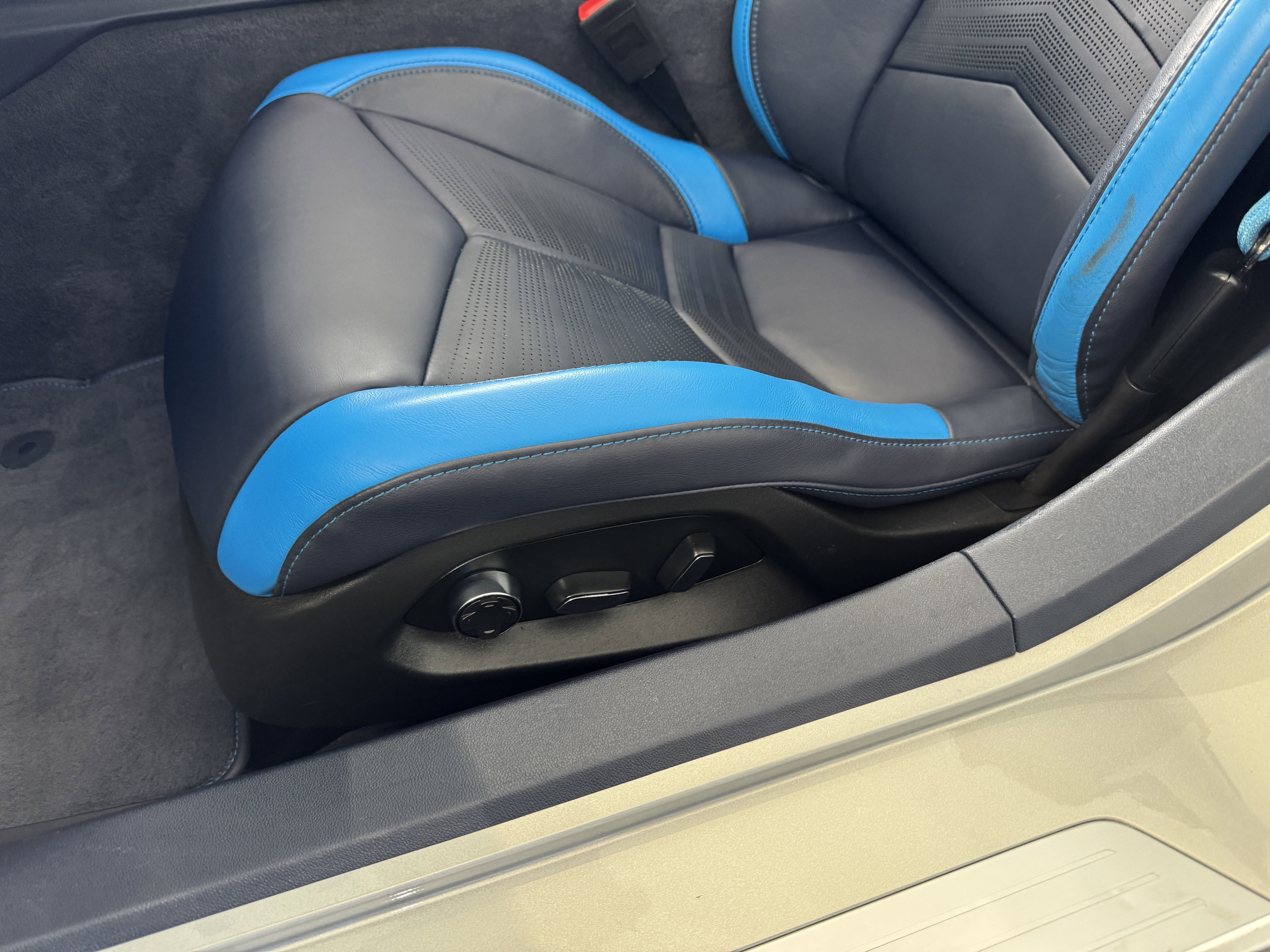 2023 Chevrolet Corvette 3LT - Photo 14