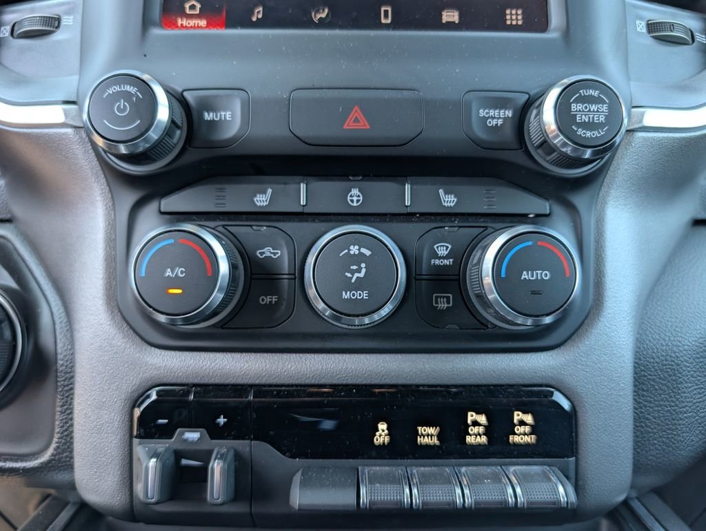 Used 2023  Ram Big Horn image 17