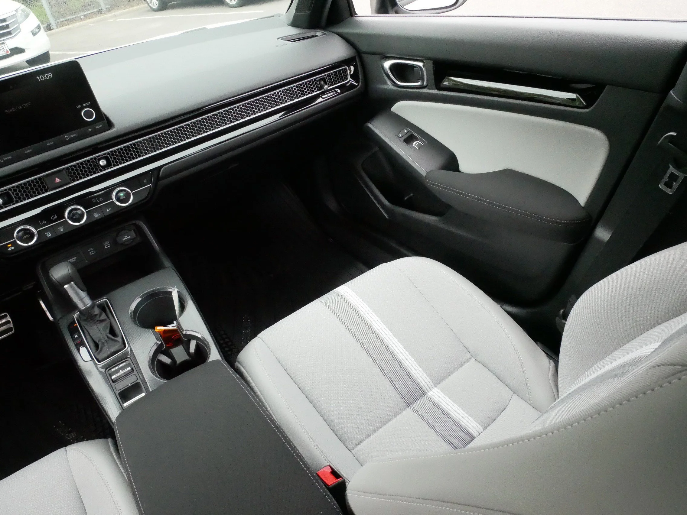2026 Honda Civic Sport - Photo 47