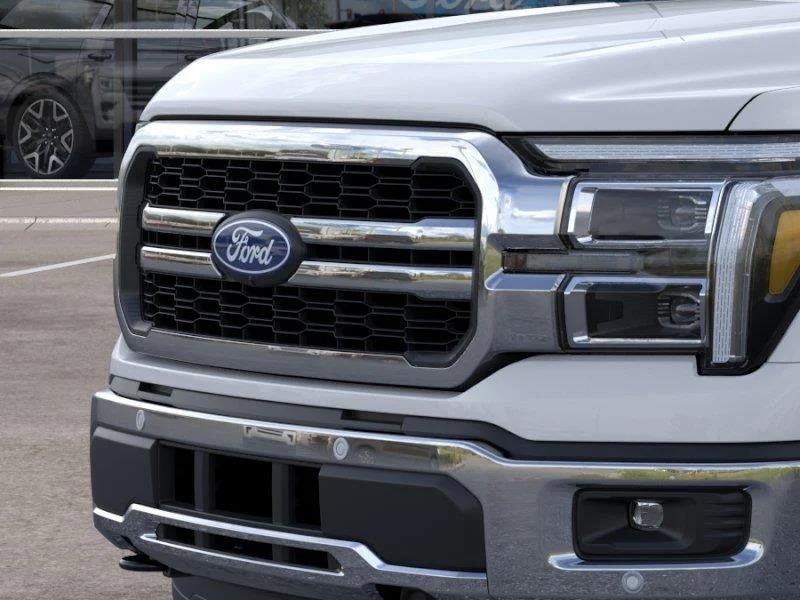 New 2026 Oxford White Ford Lariat® image 17