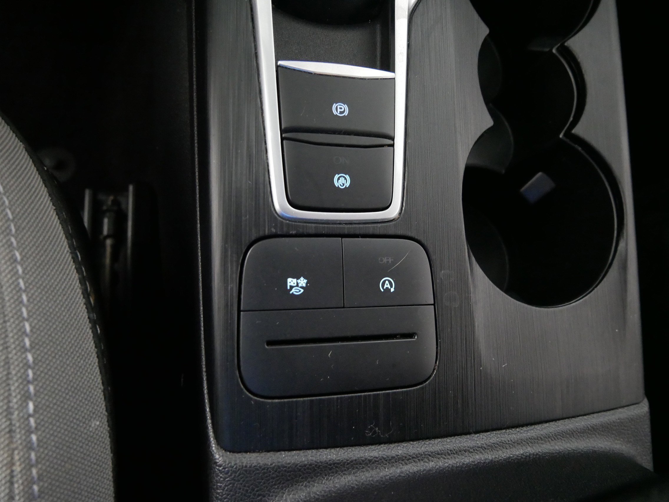 2022 Ford Escape SE - Photo 30