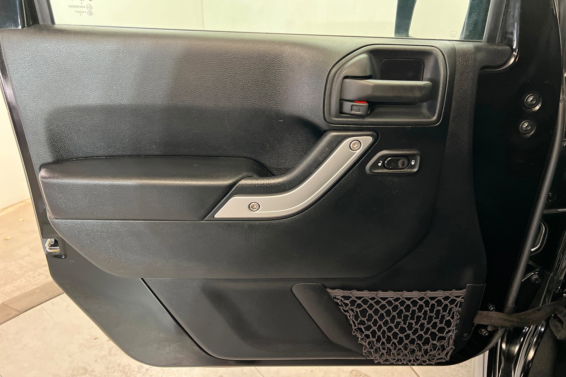 Used 2016 Black Clearcoat Jeep Rubicon image 15