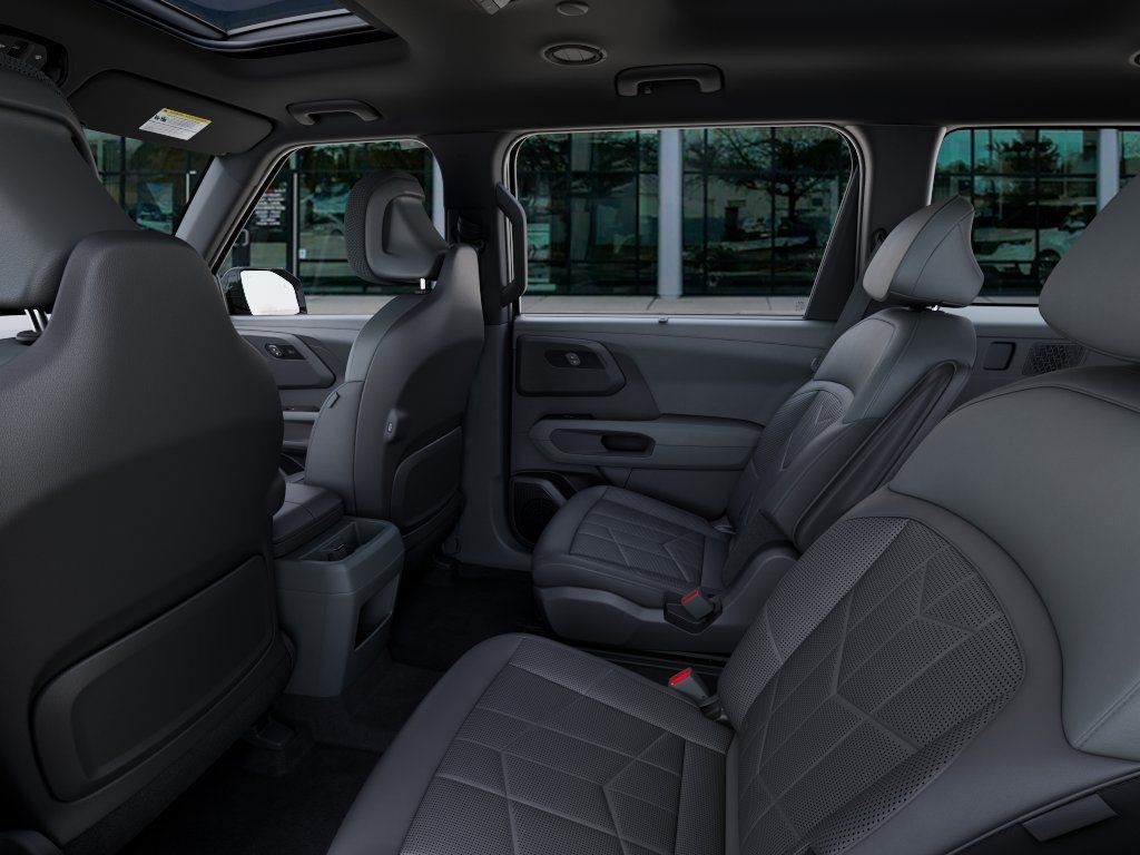 New 2027 Black Kia X-Line SX image 18