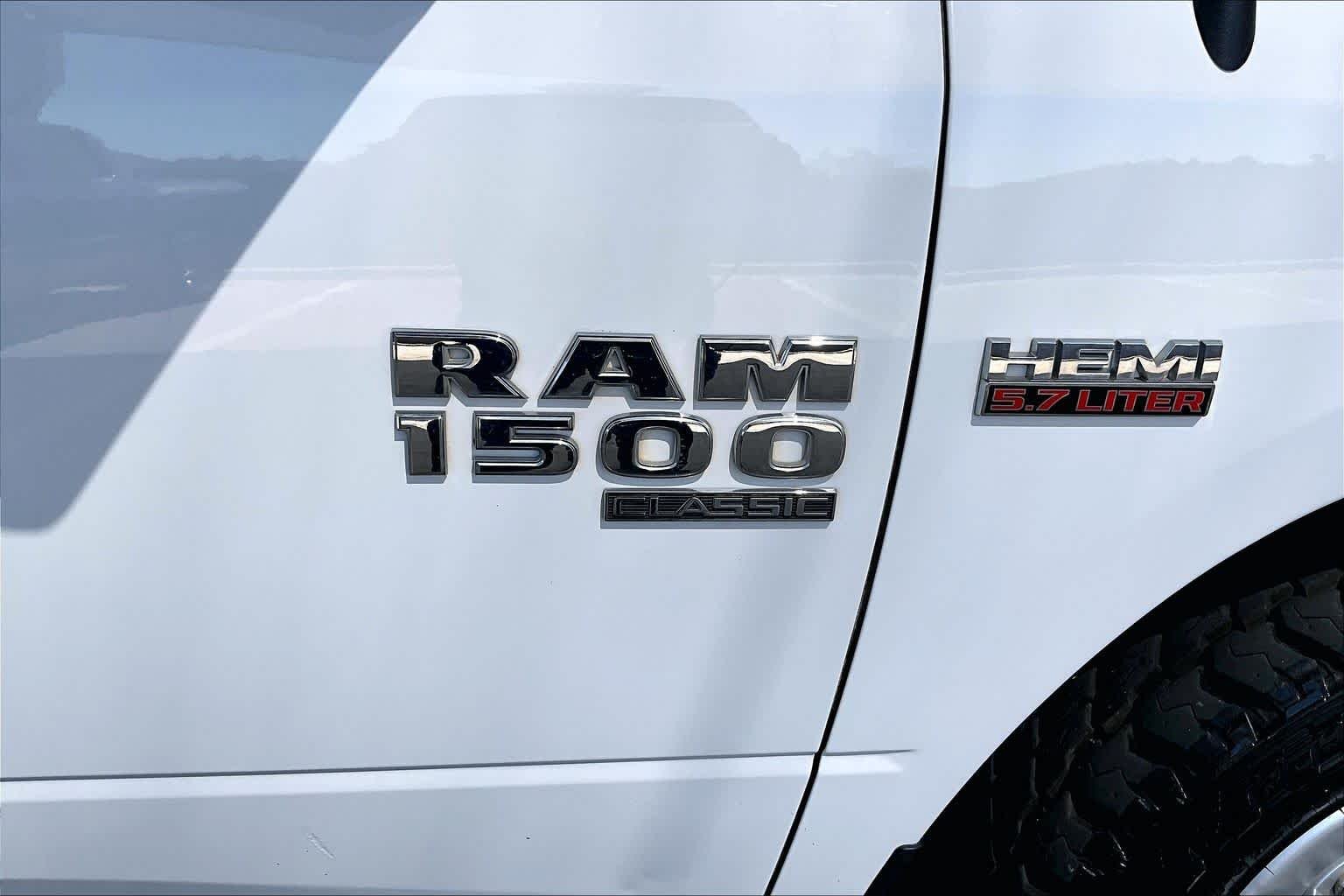 Used 2022 Bright White Clearcoat Ram Tradesman image 10