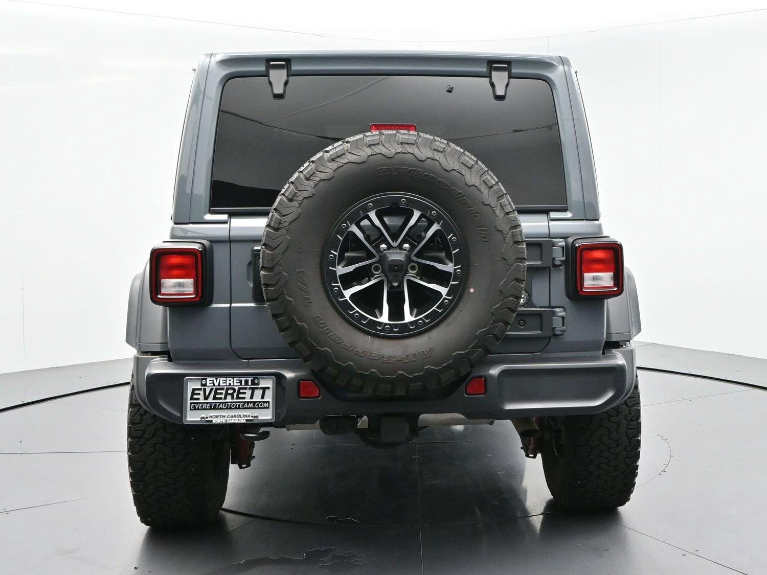 Used 2025 Anvil Clearcoat Jeep Willys image 5