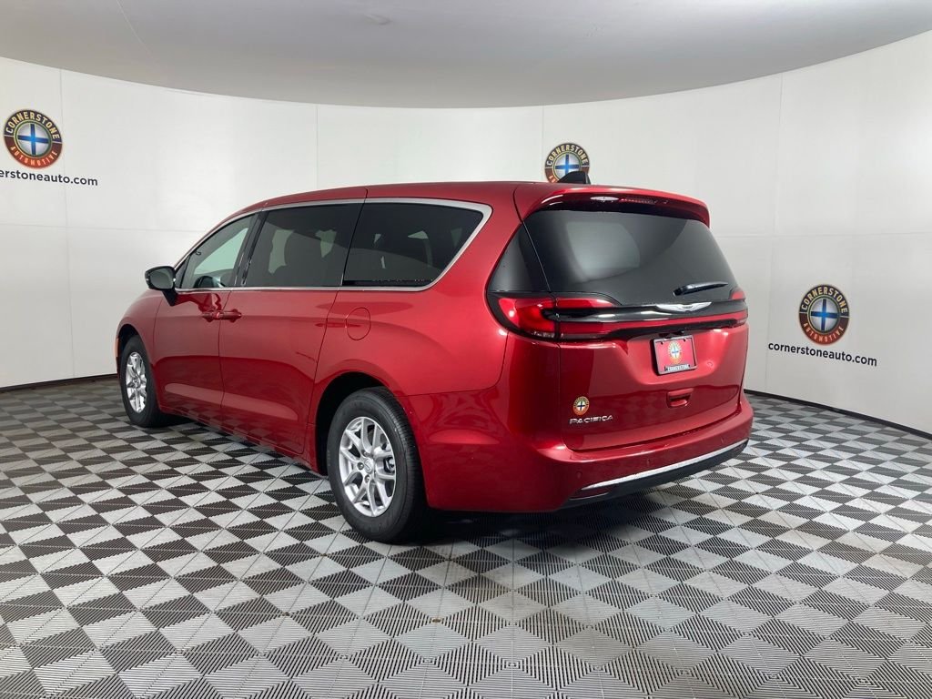 2026 Chrysler Pacifica Select - Photo 22
