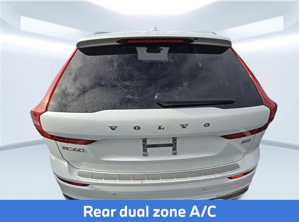 Used 2023 White Volvo B5 Ultimate Bright Theme image 6