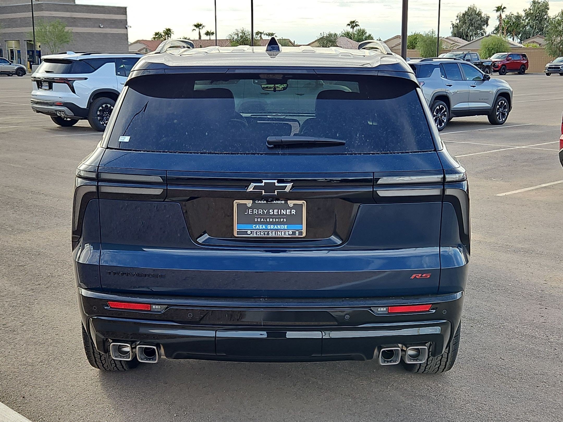 2027 Chevrolet Traverse RS - Photo 10
