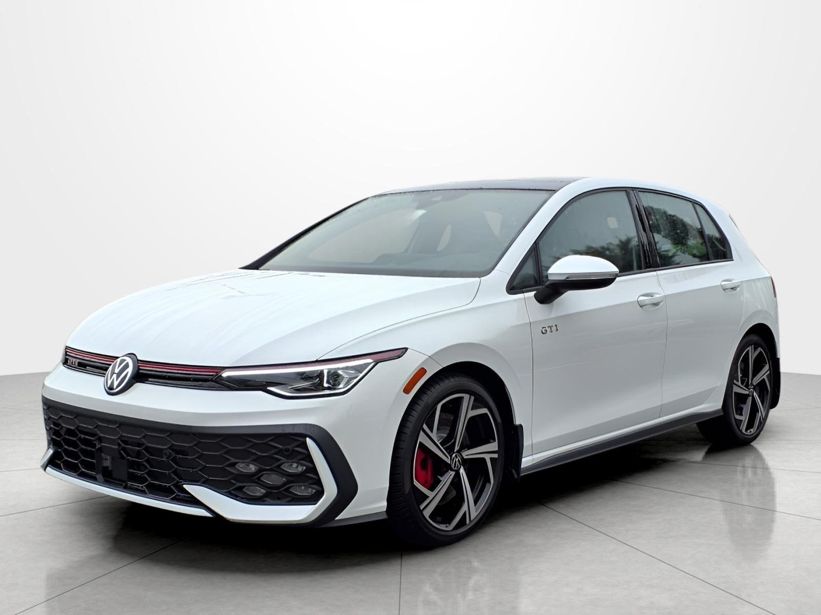 2025 Volkswagen Golf GTI 2.0T SE 4-door DSG's photo