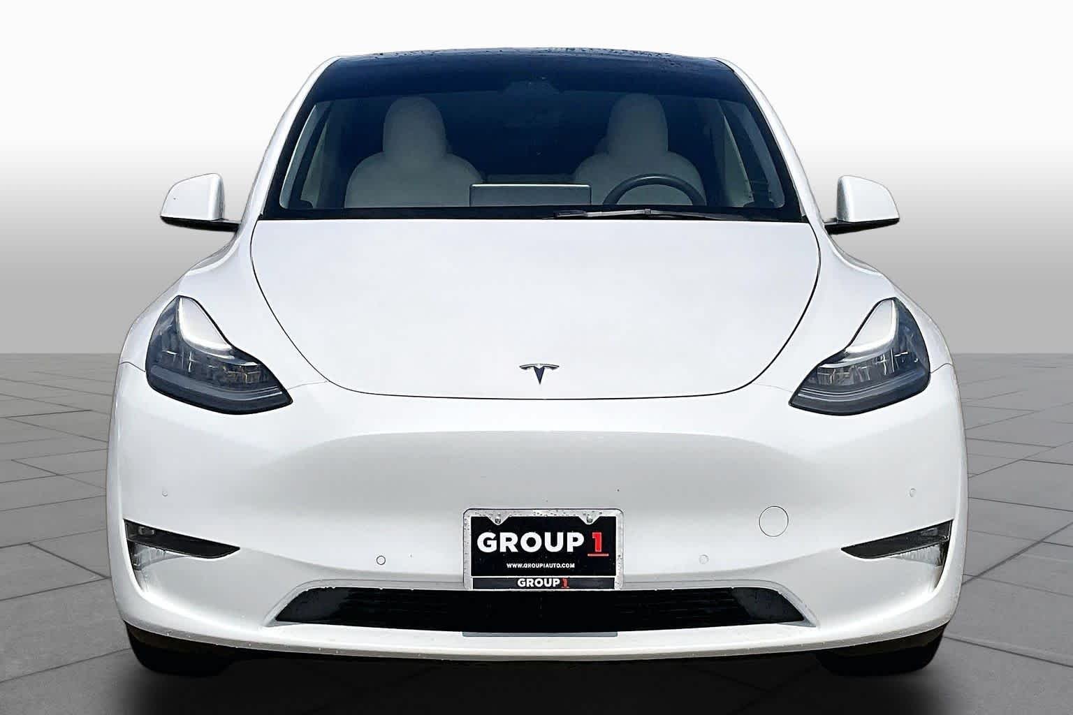 Used 2021 Pearl White Multi-Coat Tesla Long Range image 3
