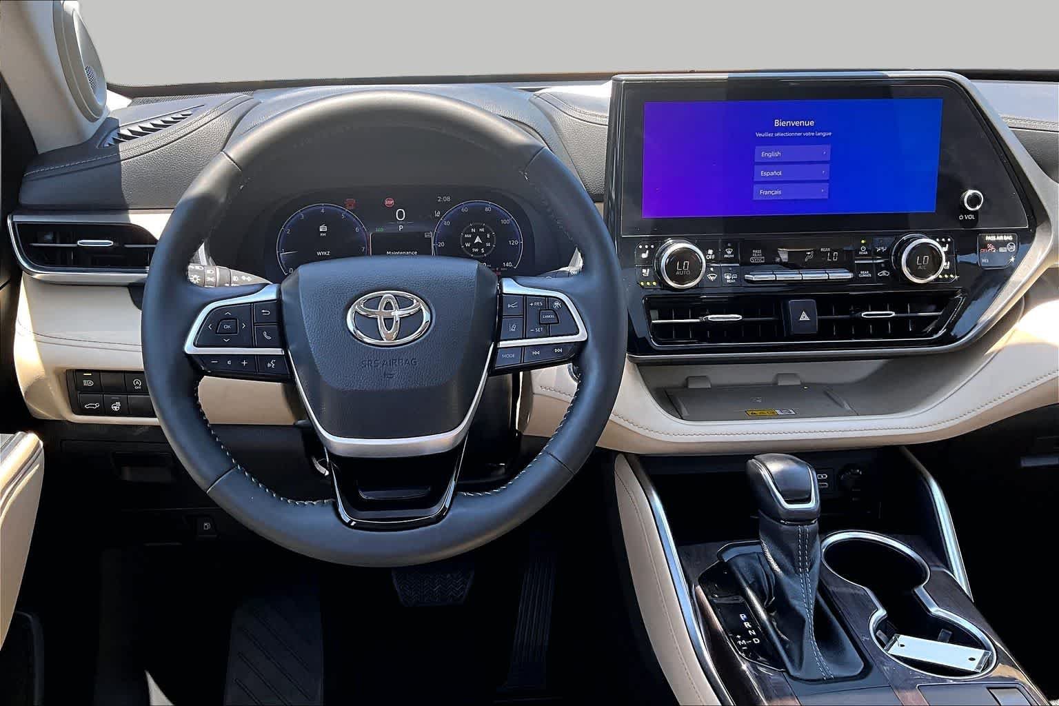 Used 2023 Blueprint Toyota Limited image 6