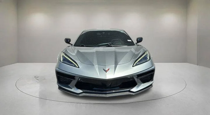 Used 2022 Gray Metallic Chevrolet Stingray image 2