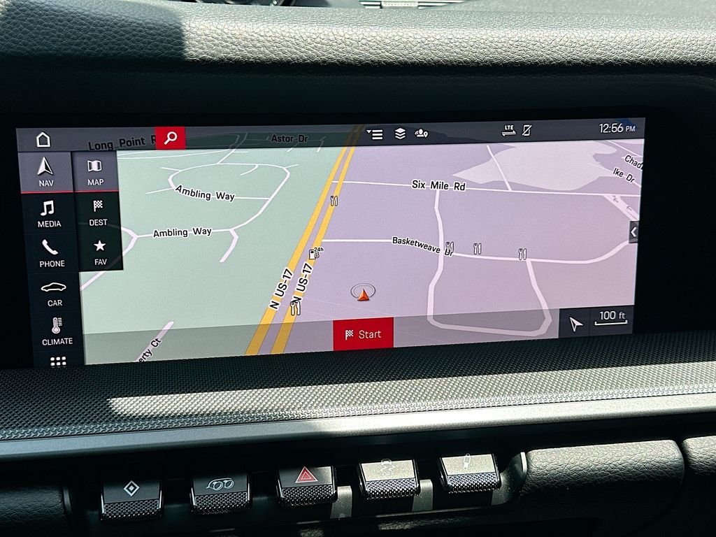 Used 2020  Porsche  image 13