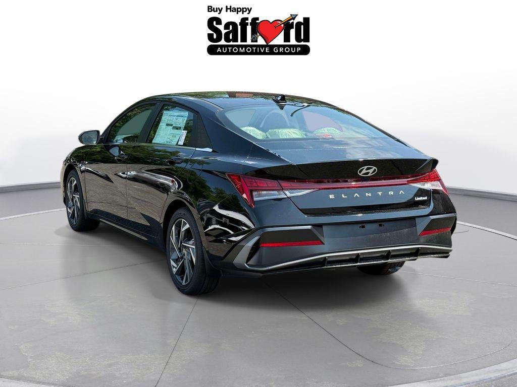 New 2026 Abyss Black Hyundai Limited image 5