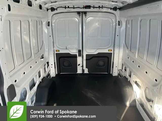 New 2026 Oxford White Ford Base image 12